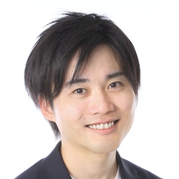 運営者 酒井ゆうすけの顔写真